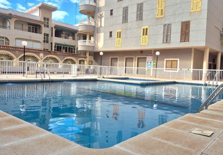 Wiederverkauf - Wohnung - Torrevieja - Acequion
