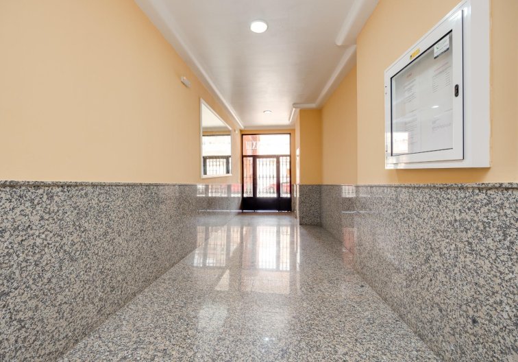 Segunda mano - Atico - Torrevieja - Centro