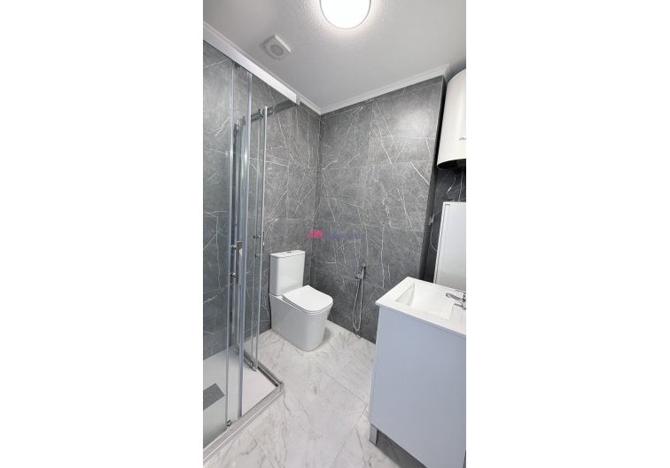 Segunda mano - Apartamento  - Torrevieja - Costa Blanca