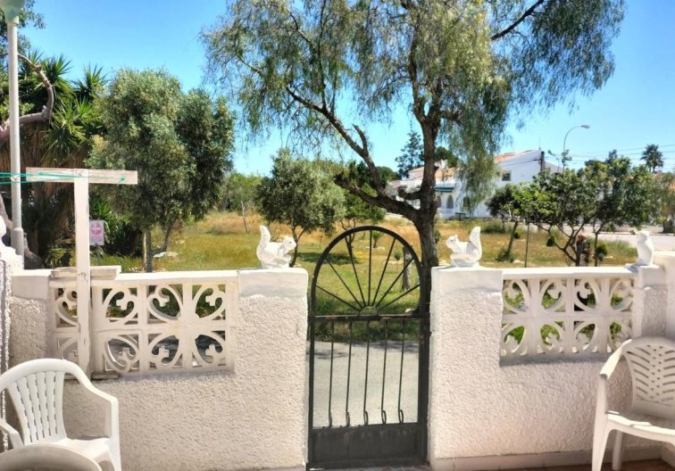Segunda mano - Bungalow en planta alta - Torrevieja - La Siesta - El Salado - Torreta
