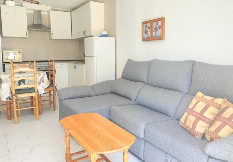 Segunda mano - Bungalow en planta alta - Torrevieja - La Siesta - El Salado - Torreta