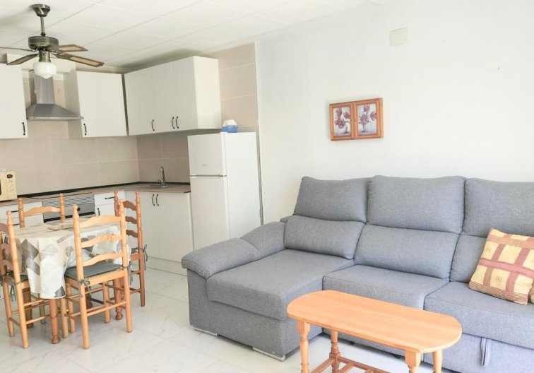 Segunda mano - Bungalow en planta alta - Torrevieja - La Siesta - El Salado - Torreta
