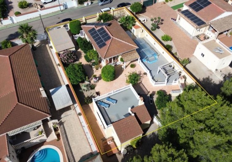 Wiederverkauf - villa - Pinar de Campoverde - Inland