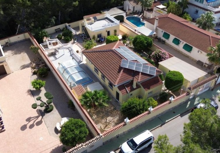 Wiederverkauf - villa - Pinar de Campoverde - Inland