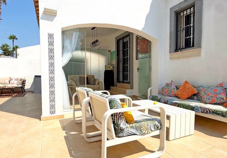 Revente - villa - Orihuela Costa - Costa Blanca