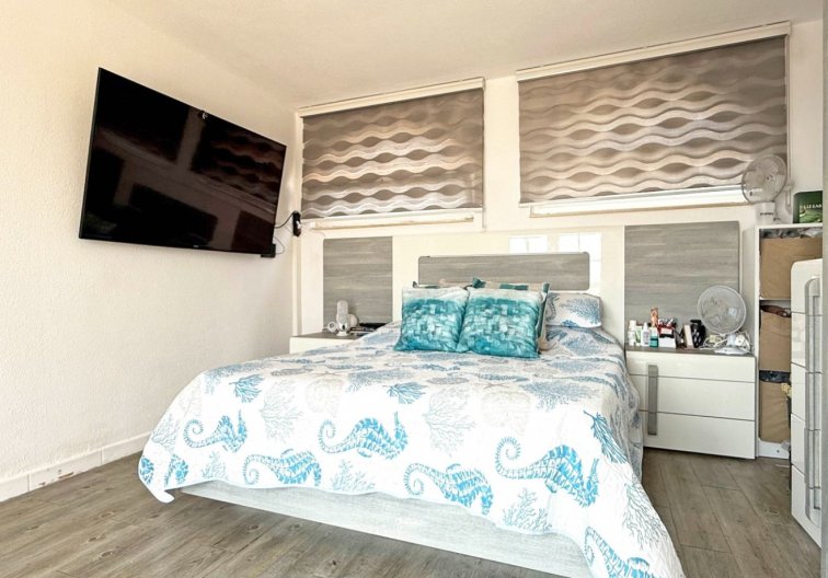Revente - villa - Orihuela Costa - Costa Blanca