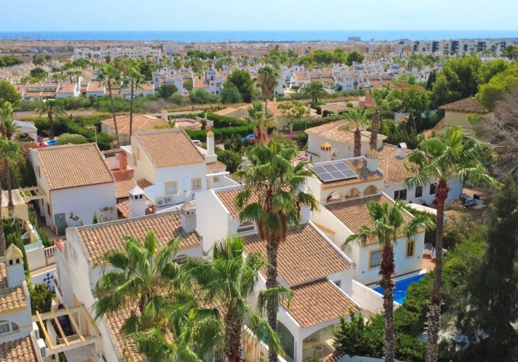 Revente - villa - Orihuela Costa - Costa Blanca