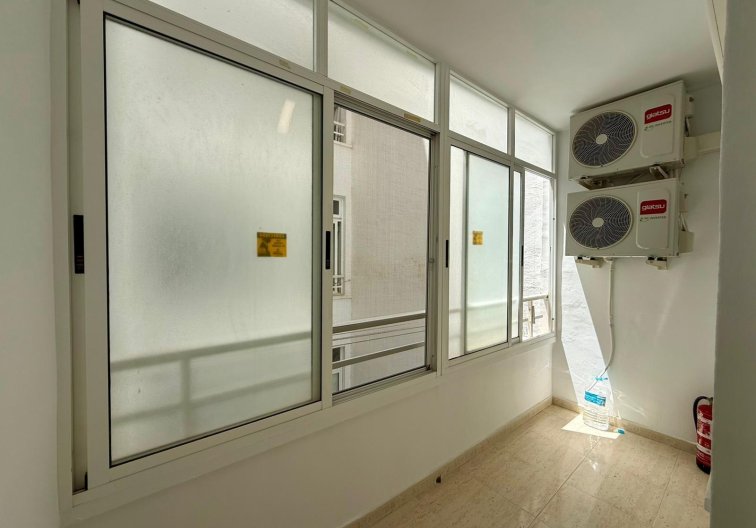 Resale - Apartment - Torrevieja - Playa del Cura
