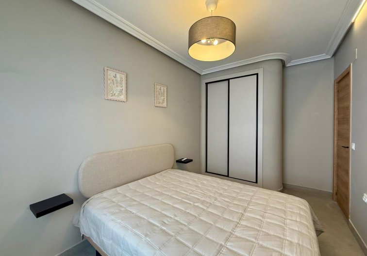 Resale - Apartment - Torrevieja - Playa del Cura