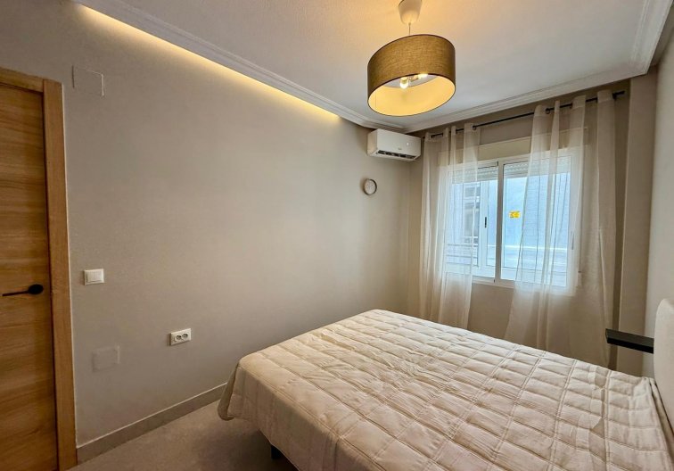 Resale - Apartment - Torrevieja - Playa del Cura