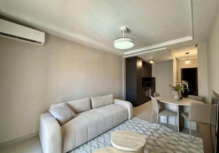 Resale - Apartment - Torrevieja - Playa del Cura