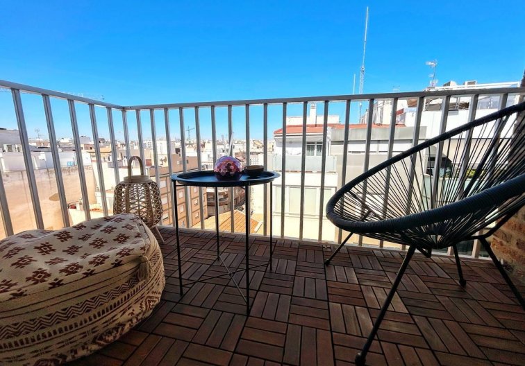 Segunda mano - Atico - Torrevieja - Centro