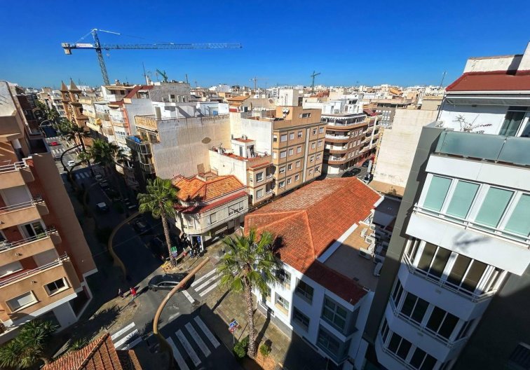 Segunda mano - Atico - Torrevieja - Centro