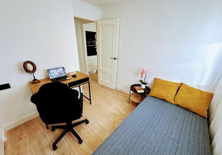 Wiederverkauf - Wohnung - Torrevieja - Centro