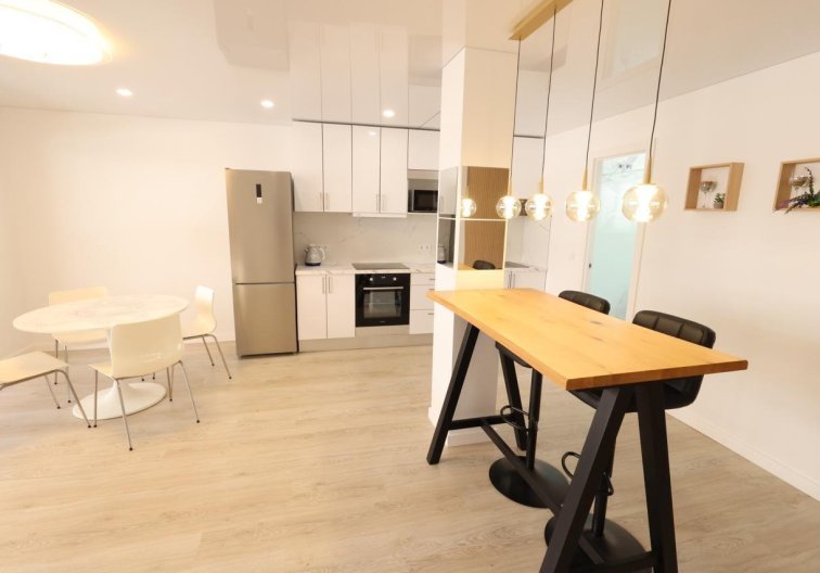 Segunda mano - Apartamento  - Torrevieja - Costa Blanca