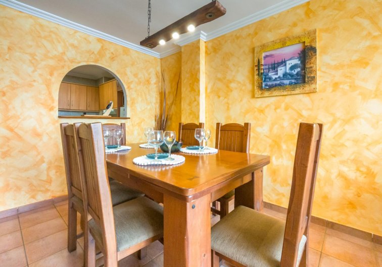 Resale - Apartment - Torrevieja - Acequion