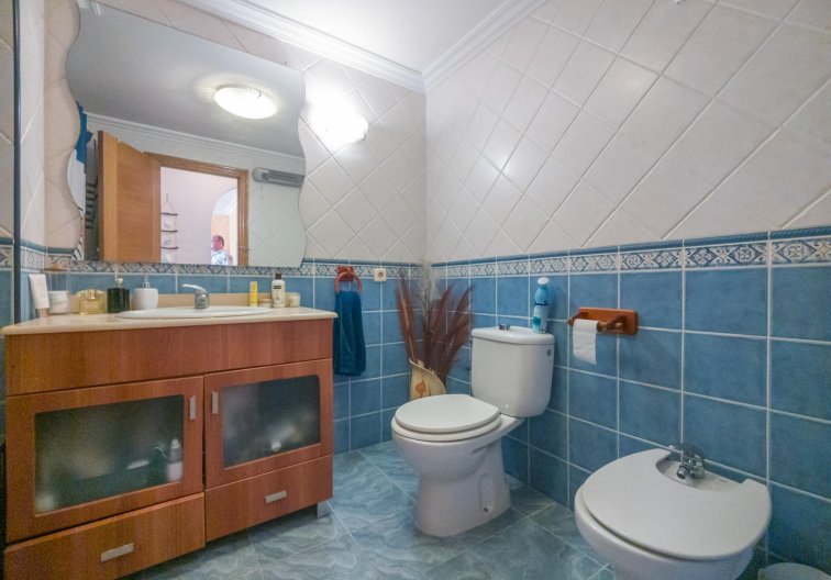 Resale - Apartment - Torrevieja - Acequion