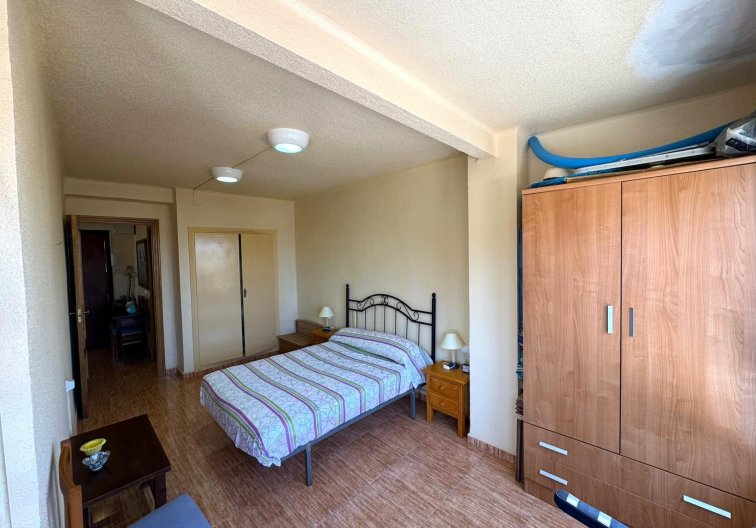 Segunda mano - Apartamento  - Torrevieja - Miramar - Torre Del Moro