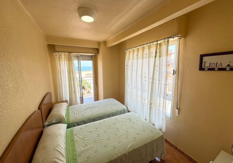 Segunda mano - Apartamento  - Torrevieja - Miramar - Torre Del Moro
