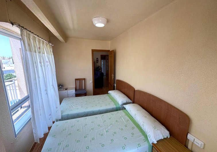 Segunda mano - Apartamento  - Torrevieja - Miramar - Torre Del Moro