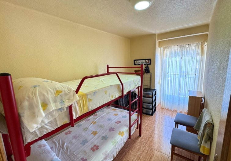 Segunda mano - Apartamento  - Torrevieja - Miramar - Torre Del Moro