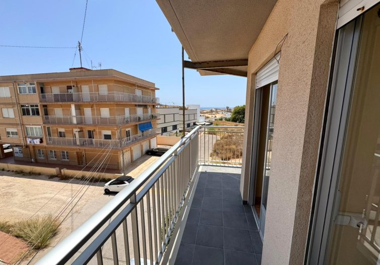 Segunda mano - Apartamento  - Torrevieja - Miramar - Torre Del Moro