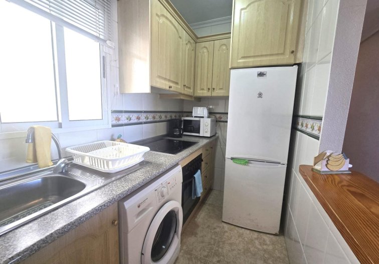 Resale - Apartment - Torrevieja - Parque Las Naciones