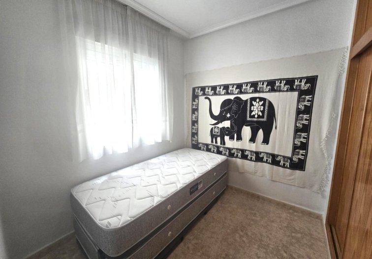 Resale - Apartment - Torrevieja - Parque Las Naciones