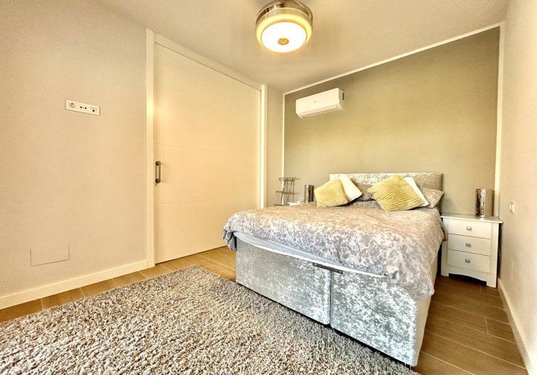 Revente - Appartement - Villamartin - Costa Blanca