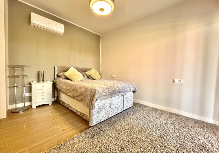 Revente - Appartement - Villamartin - Costa Blanca