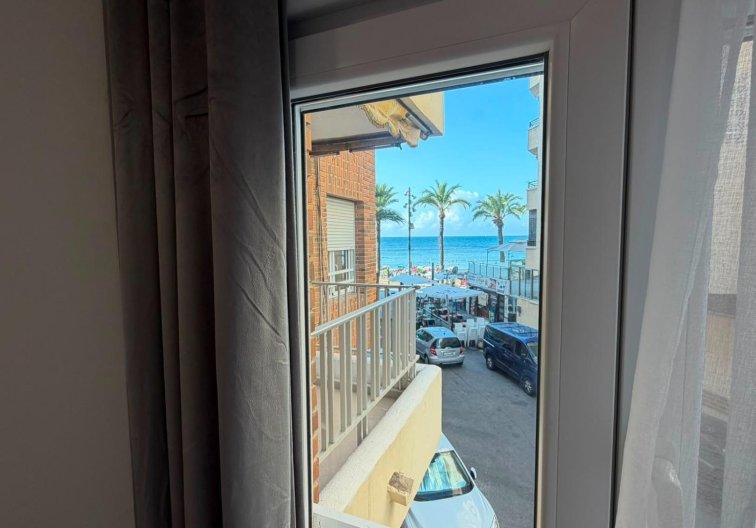 Resale - Apartment - Torrevieja - Playa del Cura