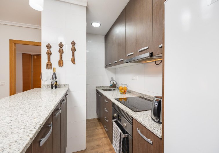 Resale - Apartment - Torrevieja - Centro