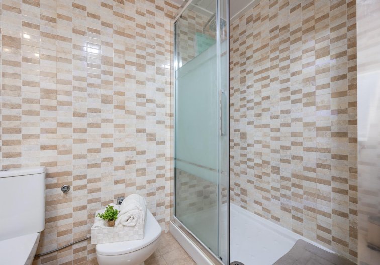Resale - Apartment - Torrevieja - Centro