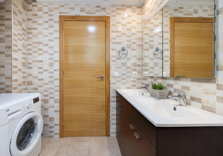 Resale - Apartment - Torrevieja - Centro