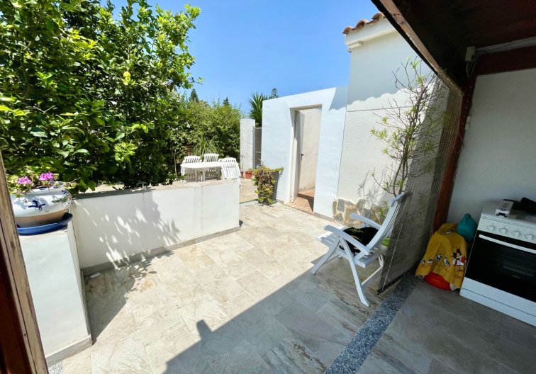 Revente - villa - Daya Nueva - Costa Blanca