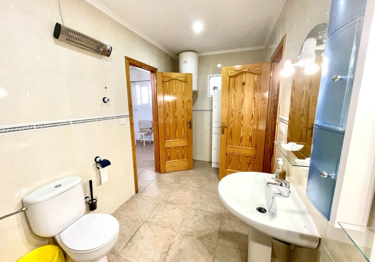Revente - villa - Daya Nueva - Costa Blanca