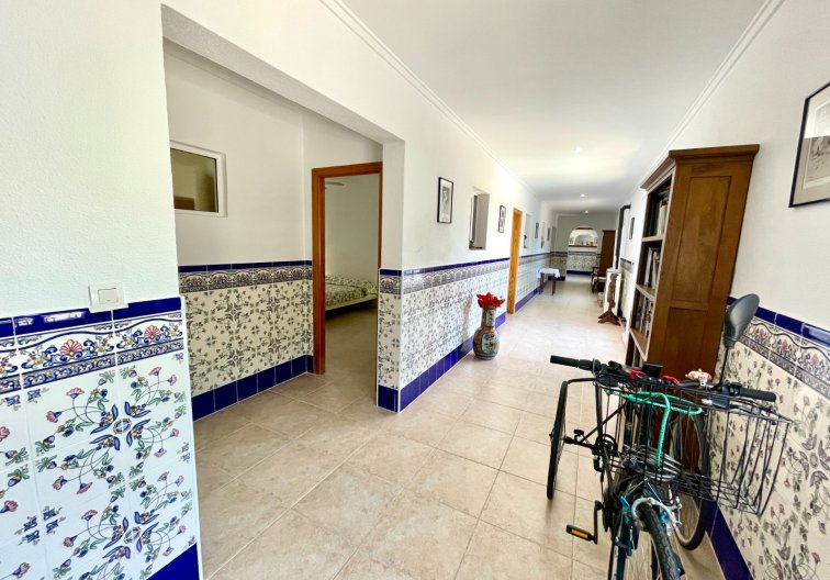 Revente - villa - Daya Nueva - Costa Blanca