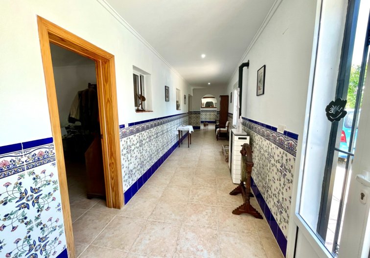 Revente - villa - Daya Nueva - Costa Blanca