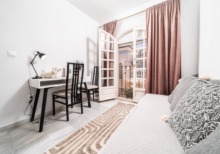 Segunda mano - Apartamento  - Torrevieja - Aguas Nuevas