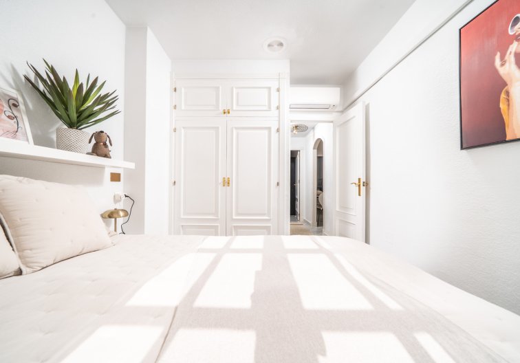 Segunda mano - Apartamento  - Torrevieja - Aguas Nuevas