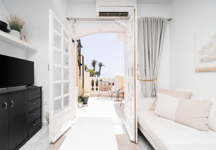 Segunda mano - Apartamento  - Torrevieja - Aguas Nuevas