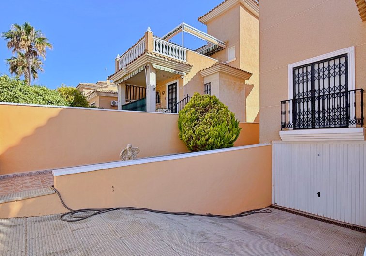 Resale - villa - Orihuela - Inland