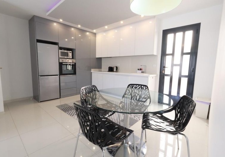 Segunda mano - Apartamento  - Pilar de la Horadada - Costa Blanca