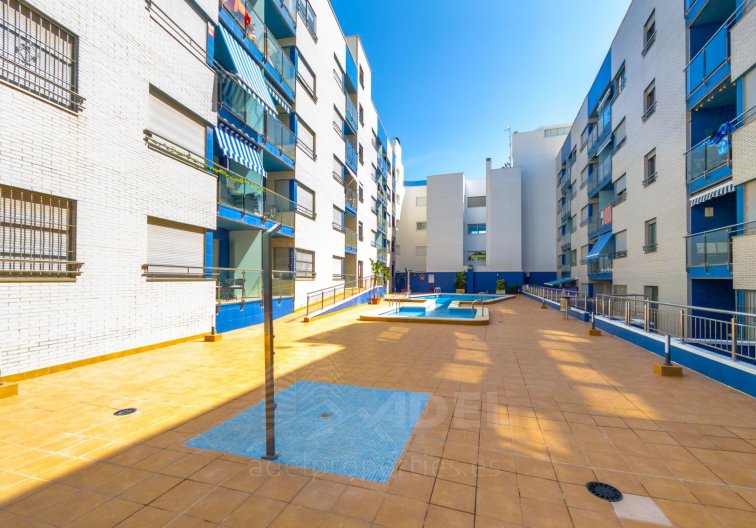 Wiederverkauf - Wohnung - Torrevieja - Playa de los Locos