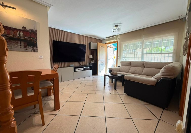 Wiederverkauf - Quad House - Torrevieja - Carrefour