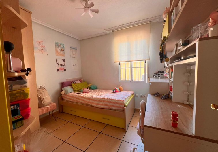 Wiederverkauf - Quad House - Torrevieja - Carrefour