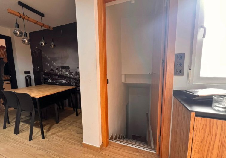 Wiederverkauf - Quad House - Torrevieja - Carrefour