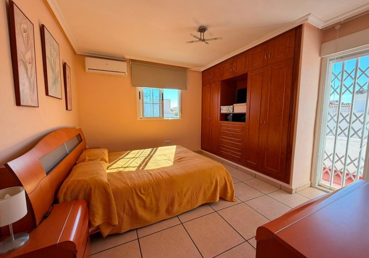 Wiederverkauf - Quad House - Torrevieja - Carrefour