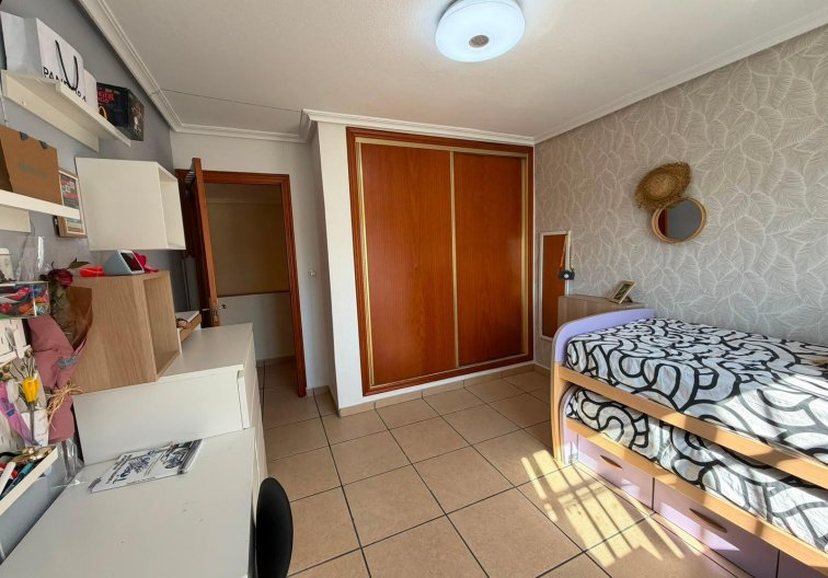 Wiederverkauf - Quad House - Torrevieja - Carrefour