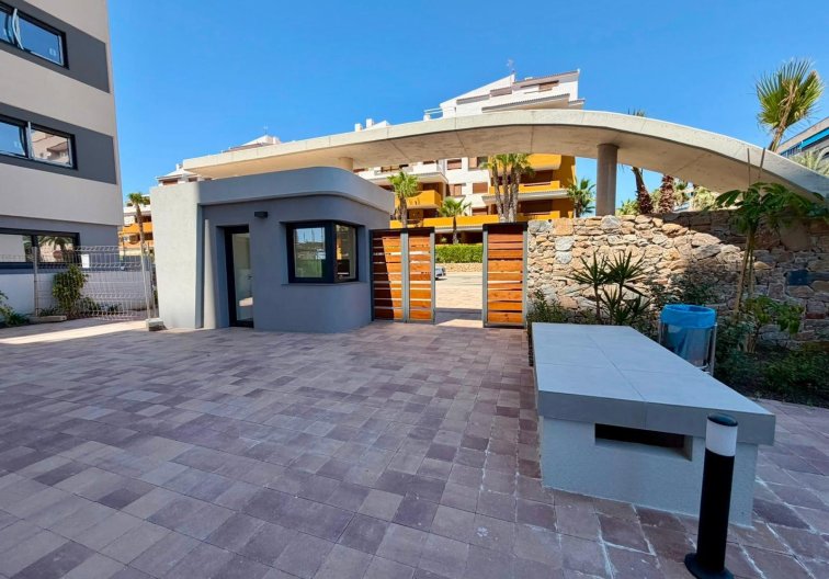 Wiederverkauf - Wohnung - Torrevieja - Punta Prima